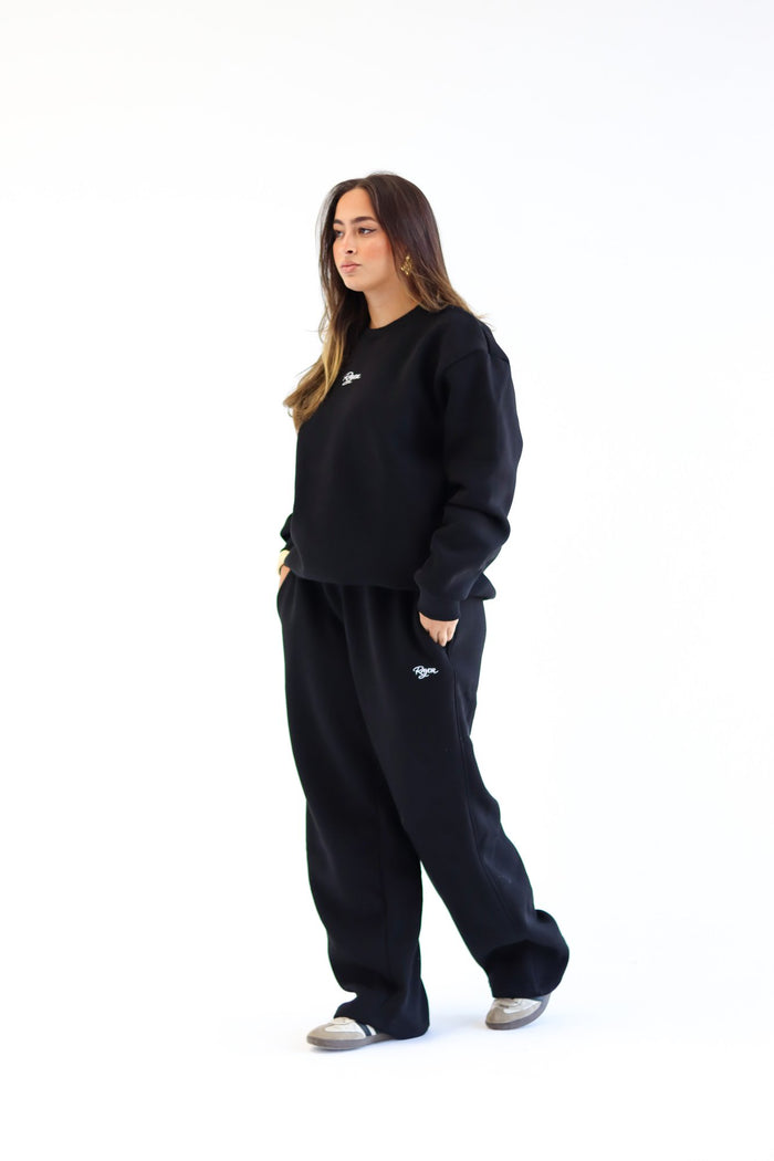 Rayor Winter Collection in Black, back view