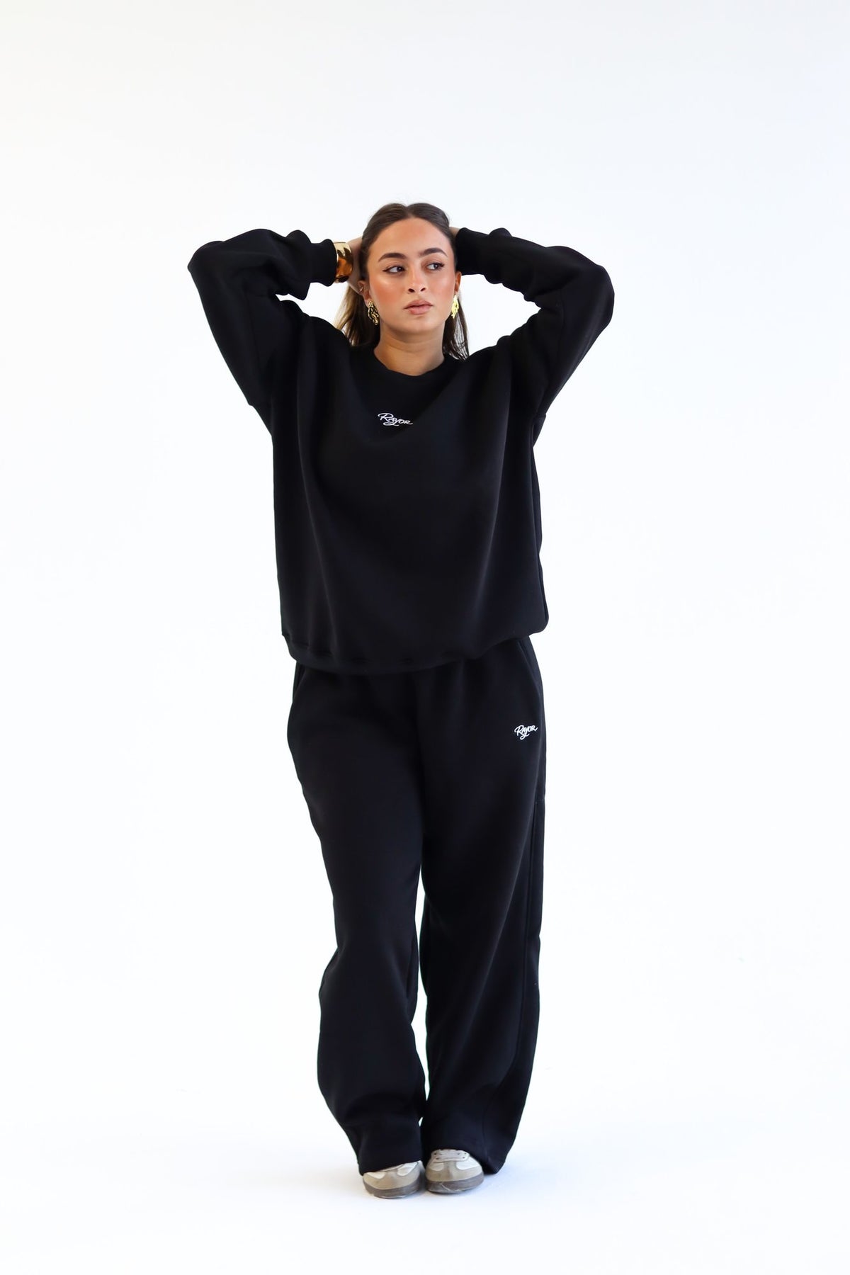 Rayor Winter Collection in Black, front view, embroidered Rayor logo