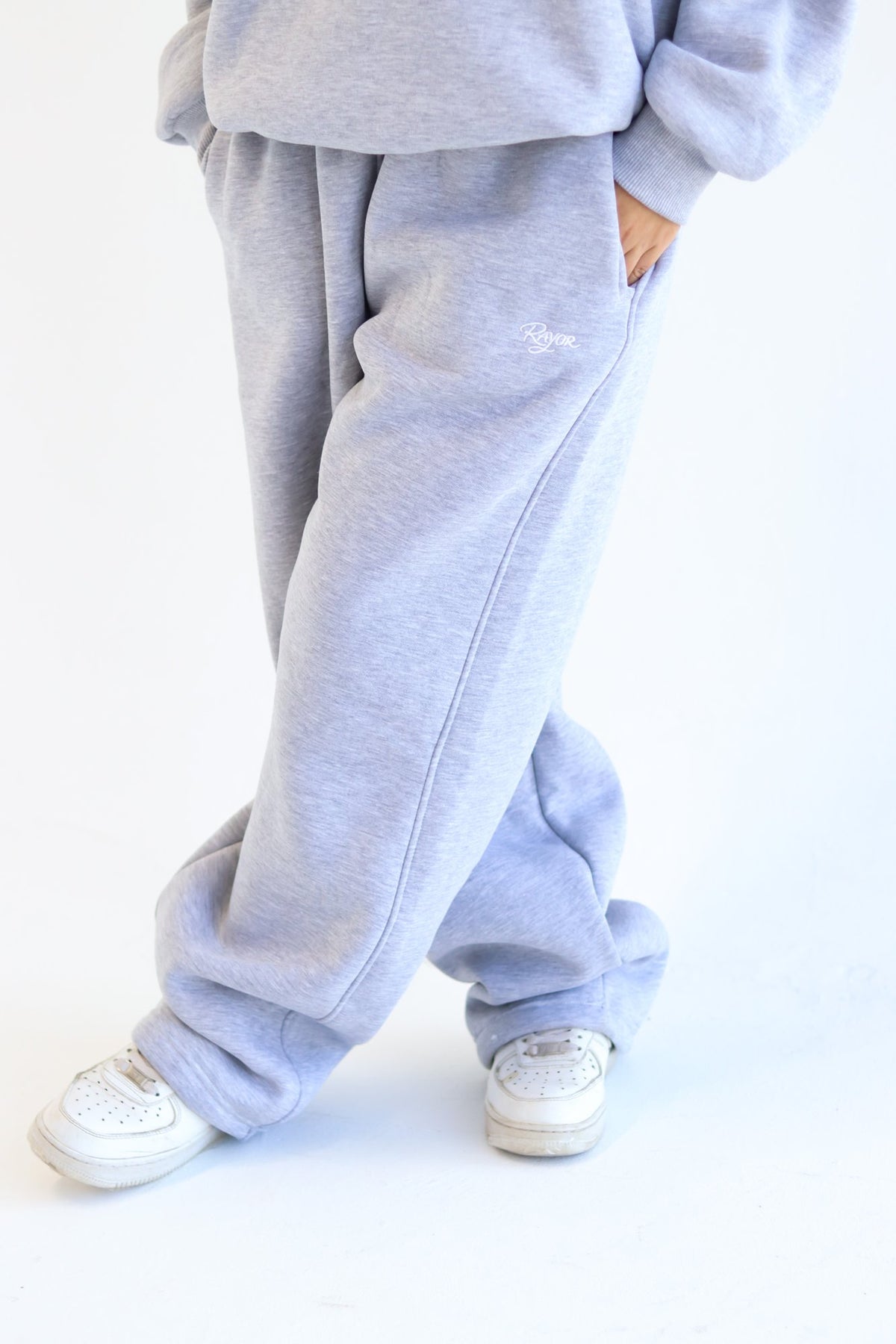 Rayor Wide-Leg Sweatpants in Grey, side pocket and embroidered logo detail